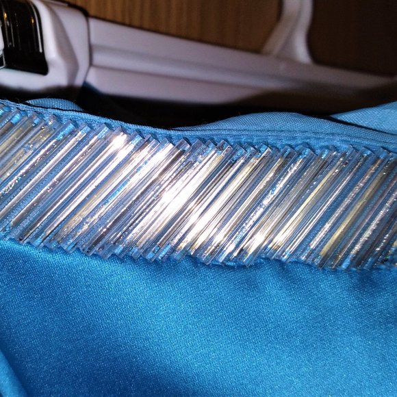 Vintage Beautiful De-Laru Bright Blue Prom/Formal Dress from 2000 - Size 3/4 - Picture 9 of 12